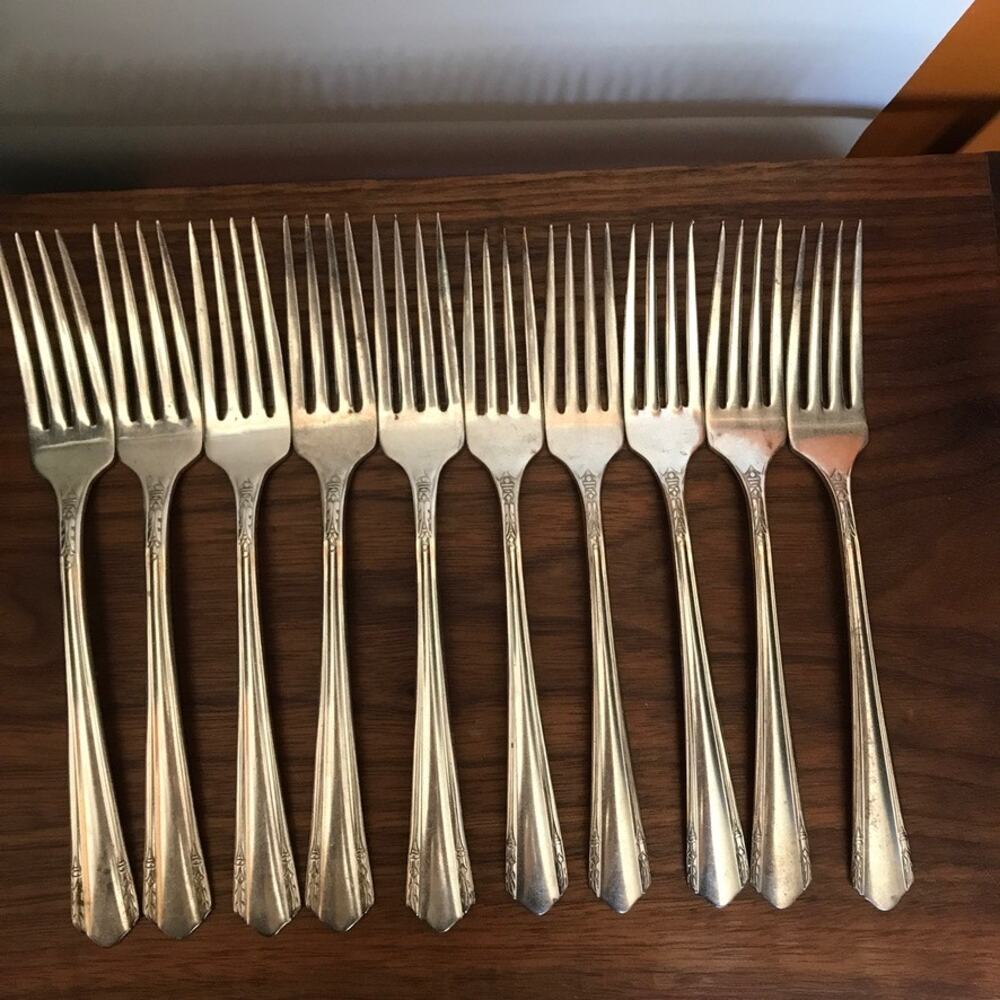 Wm. A. Rogers A1 Plus Oneida Ltd Art Deco Silver Plate Art Deco fork set (10)